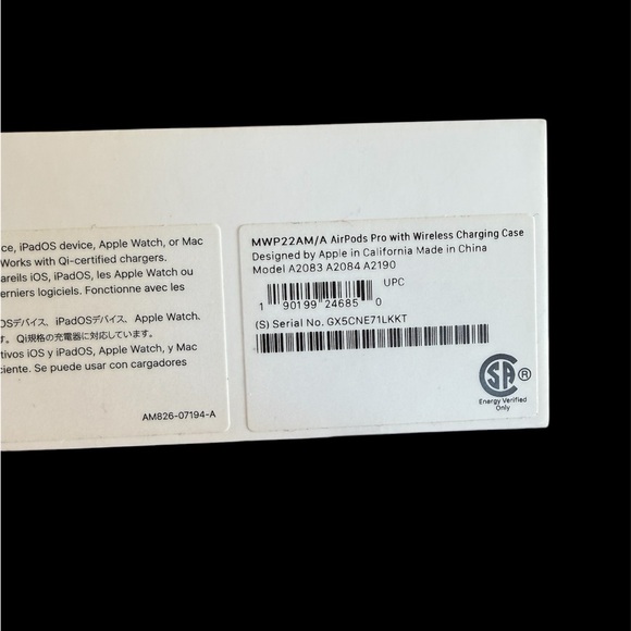 Apple Air Pods Pro - Picture 7 of 10